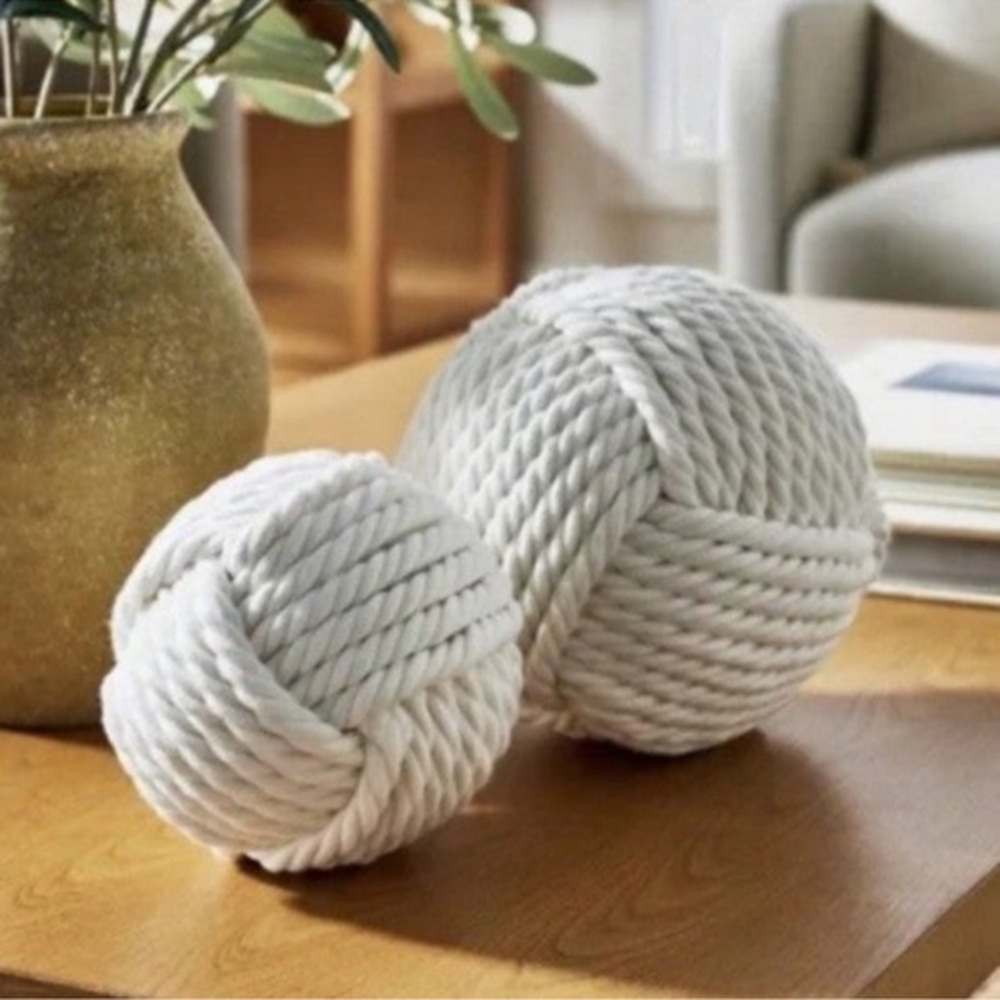 NWT‎ Studio McGee x Threshold Nautical Coastal White Rope Knot Balls (Set of 2)